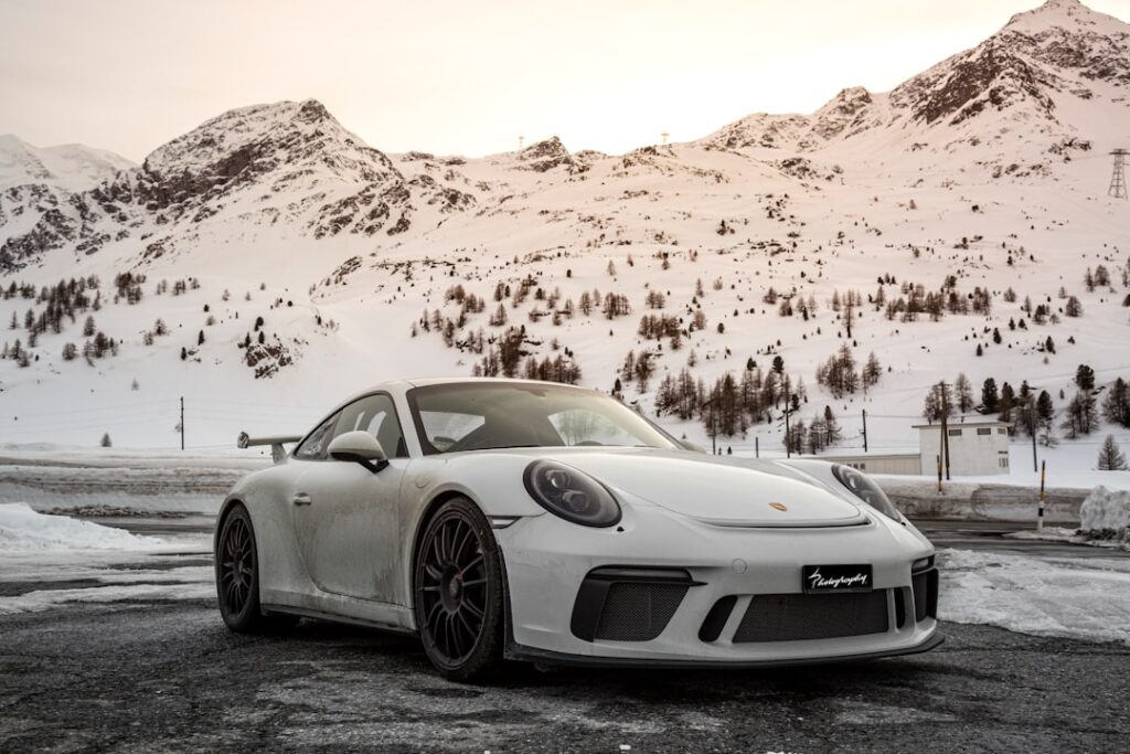 2023 Porsche 911 Carrera GTS Coupe Photo 3