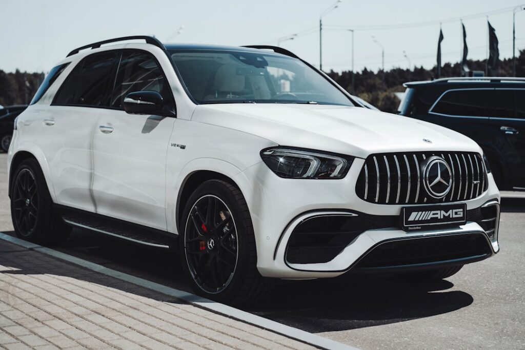 2024 Mercedes-Benz GLE 450 4MATIC AMG Line Photo 2