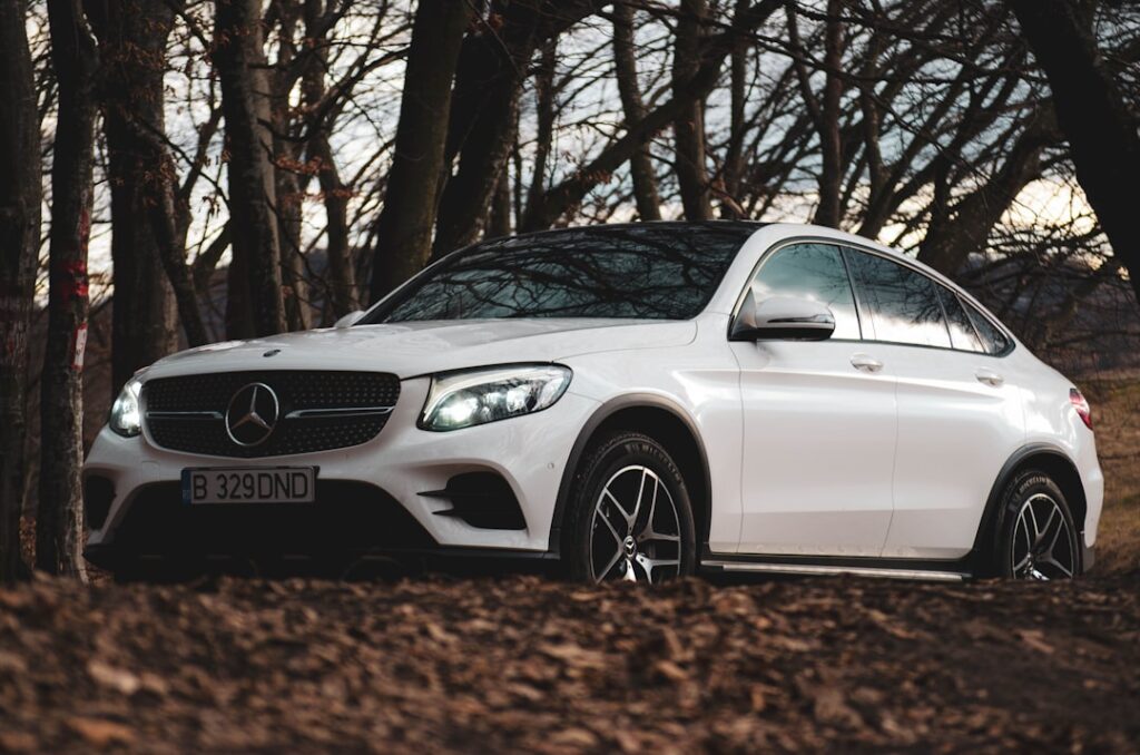 White 2023 Mercedes-Benz C300 AMG Line Sedan Photo 3