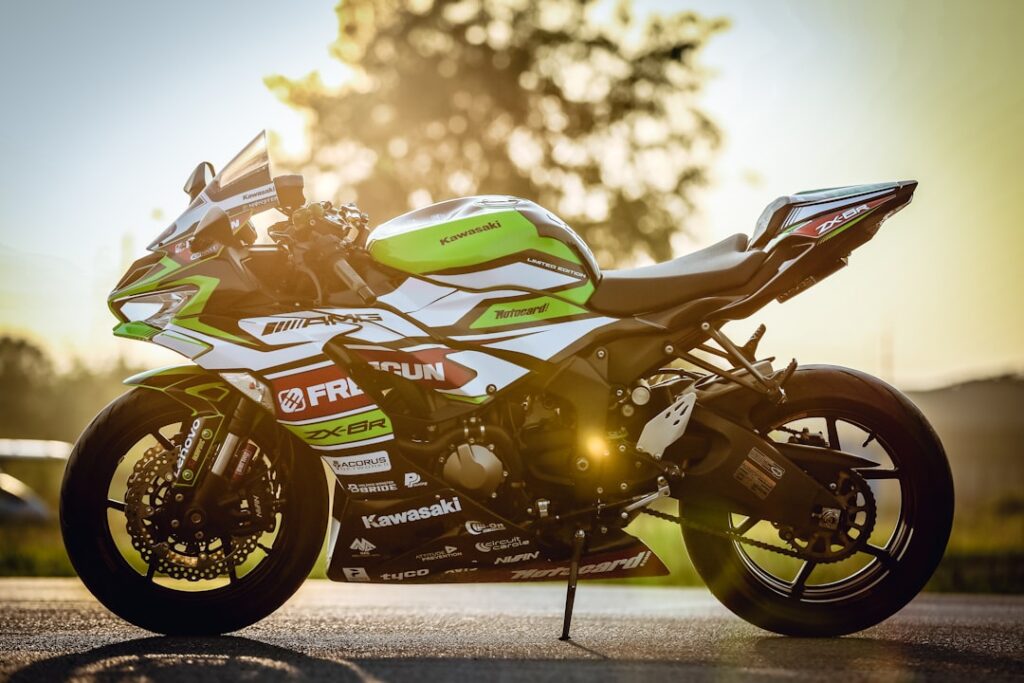 Green 2024 Kawasaki Ninja ZX-10R KRT Edition Photo 4